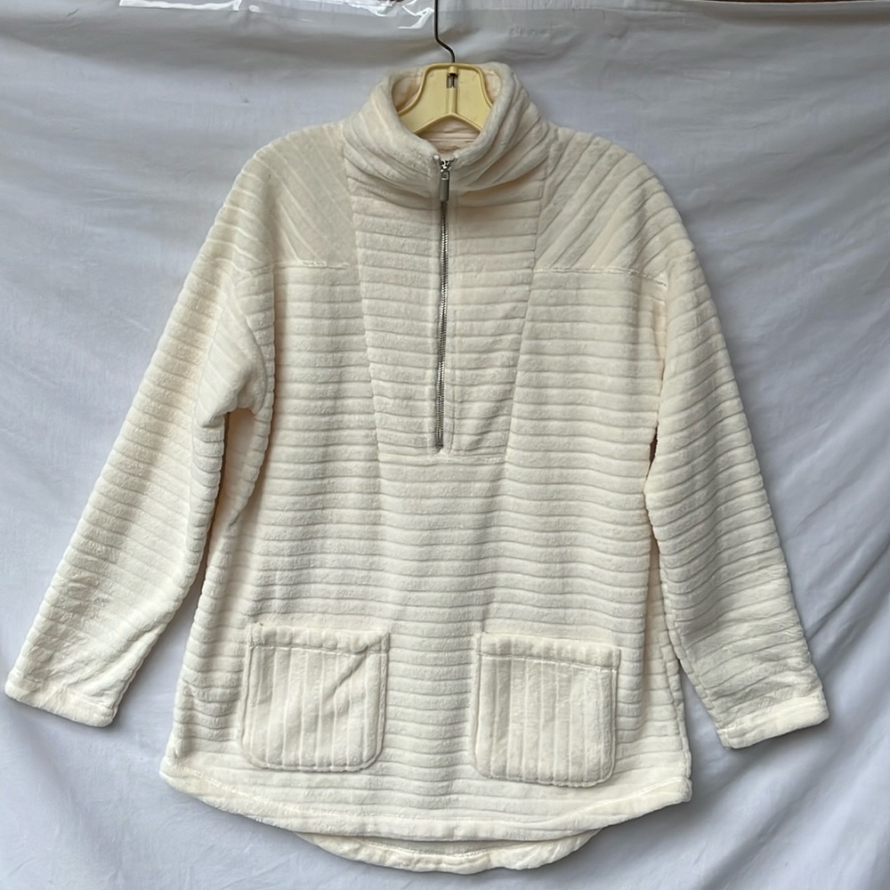 NWT Soft Surroundings Cream 1/2 Zip Pullover Sweatshirt. SzSM